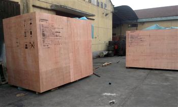 信然螺桿變頻空壓機多套出口俄羅斯