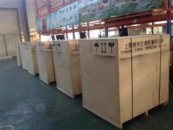 信然螺桿空壓機(jī)免熏蒸包裝木箱出口國外