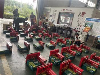 過節(jié)了！信然壓縮機幾百份過節(jié)禮品發(fā)起來！